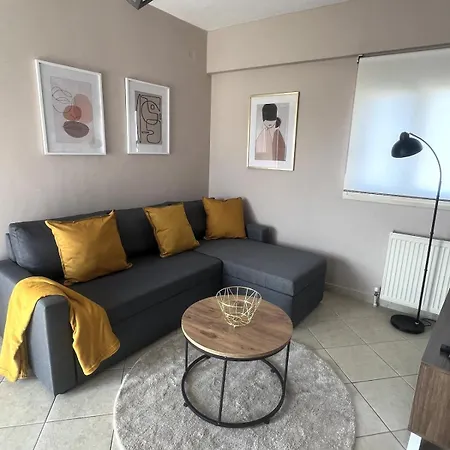 Zen Den Balcony Apartman