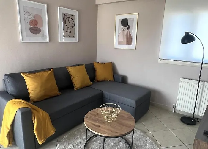 Zen Den Balcony Apartman